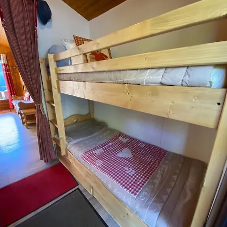 Apartmán 4 Pers. Sur Les Pistes Avec Balcon Et Parking - Fr-1-459-193