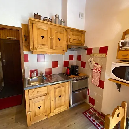 4 Pers. Sur Les Pistes Avec Balcon Et Parking - Fr-1-459-193 Apartment La Clusaz