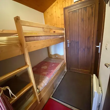 4 Pers. Sur Les Pistes Avec Balcon Et Parking - Fr-1-459-193 Apartment *
